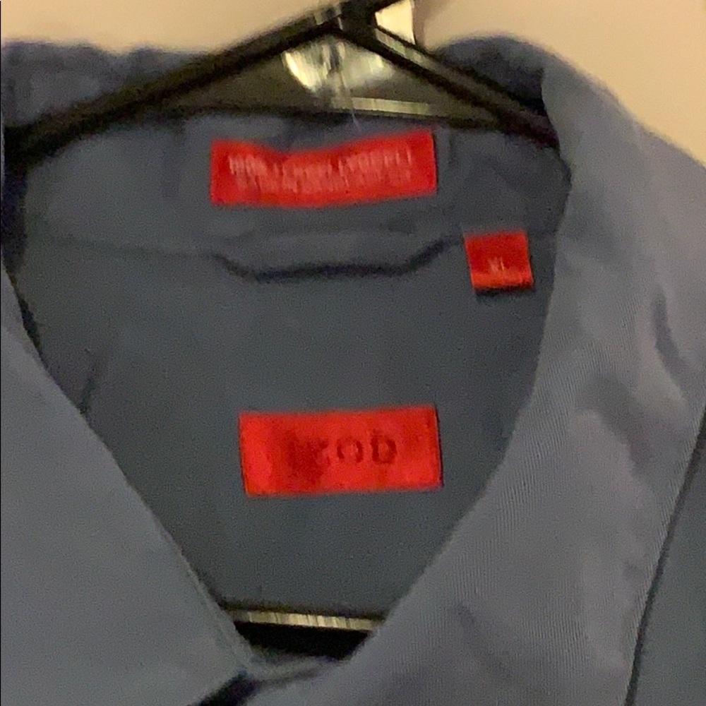 Izod - Picture 2 of 4